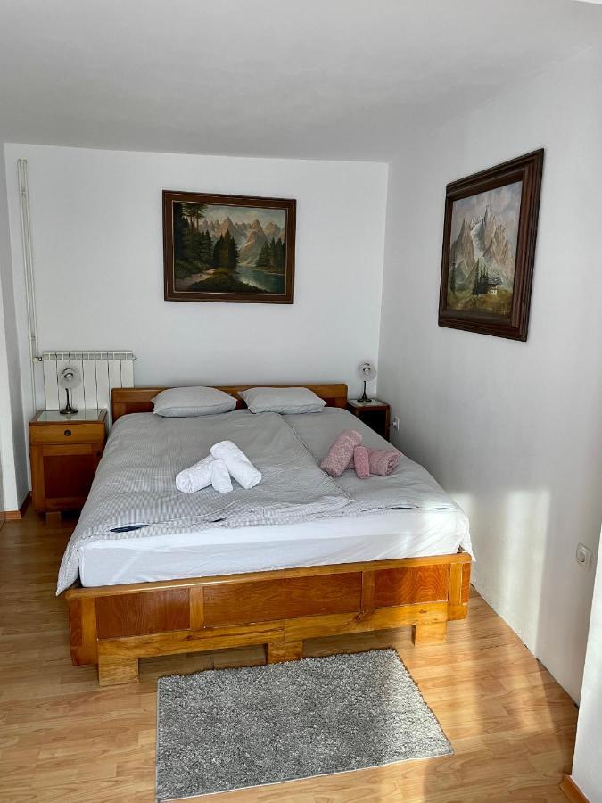 דירות בובק Apartma Pri Soci מראה חיצוני תמונה