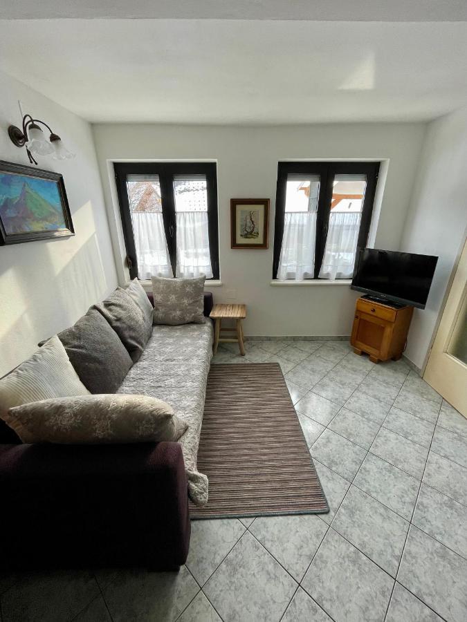 דירות בובק Apartma Pri Soci מראה חיצוני תמונה